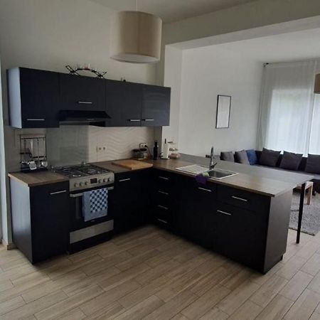 Jolie maison de Ville à 10 min du centre de Liège Flemalle-Grande Esterno foto